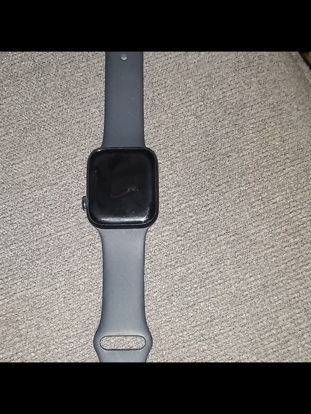 Apple Watch SE 44mm Aluminum Case in Space Gray